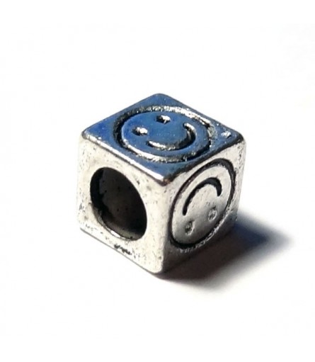 Beads - Cube | Smile