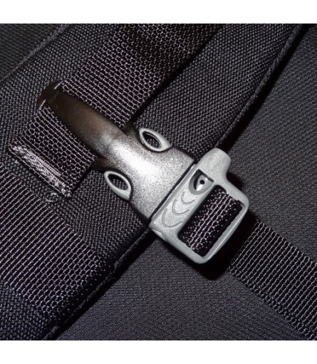 Крепление ремешка - свисток