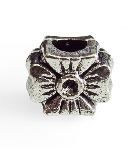 Helmes - rist | lill